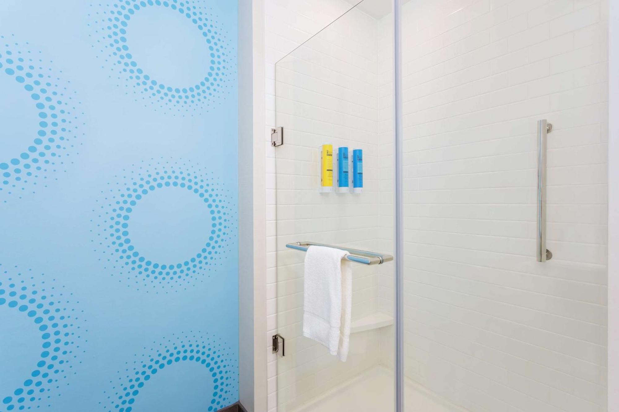 Tru By Hilton Panama City Beach Upper Grand Lagoon Bagian luar foto